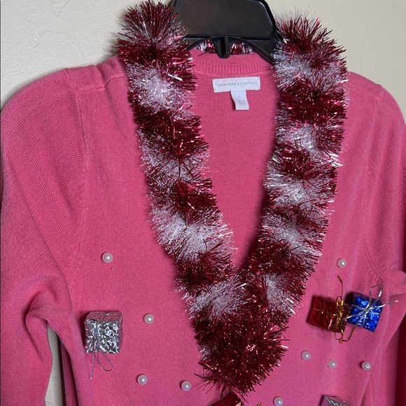 Festive Pink Snow globe Ugly Christmas Sweater with Lights - Picture 4 of 11